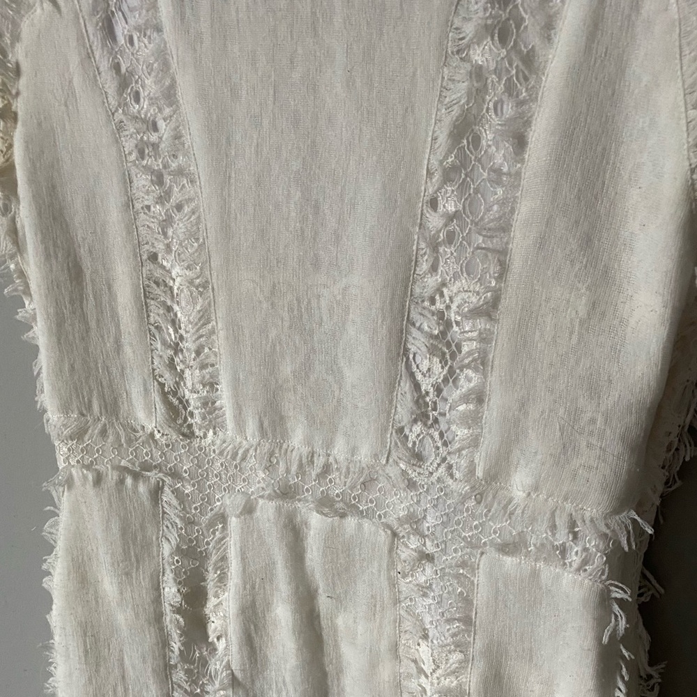 BCBG | White Lace Dress - Picture 4 of 4